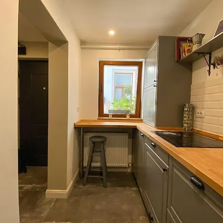 Very Secure And Comfortable One Bedroom *